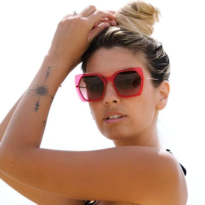 Vaste choix de lunettes de soleil alliant protection et design