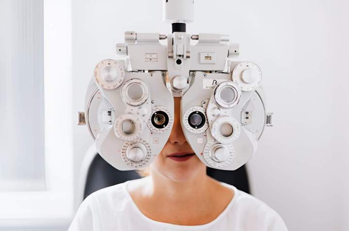 Examen de vue complet réalisé par nos opticiens experts